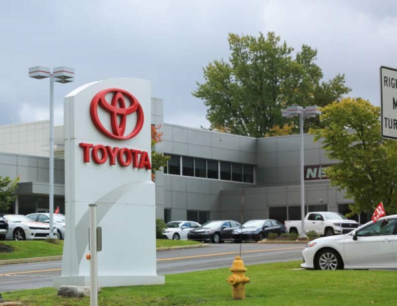 Toyota Leads Japan’s Auto Earnings Season Amid U.S. Tariff Relief
